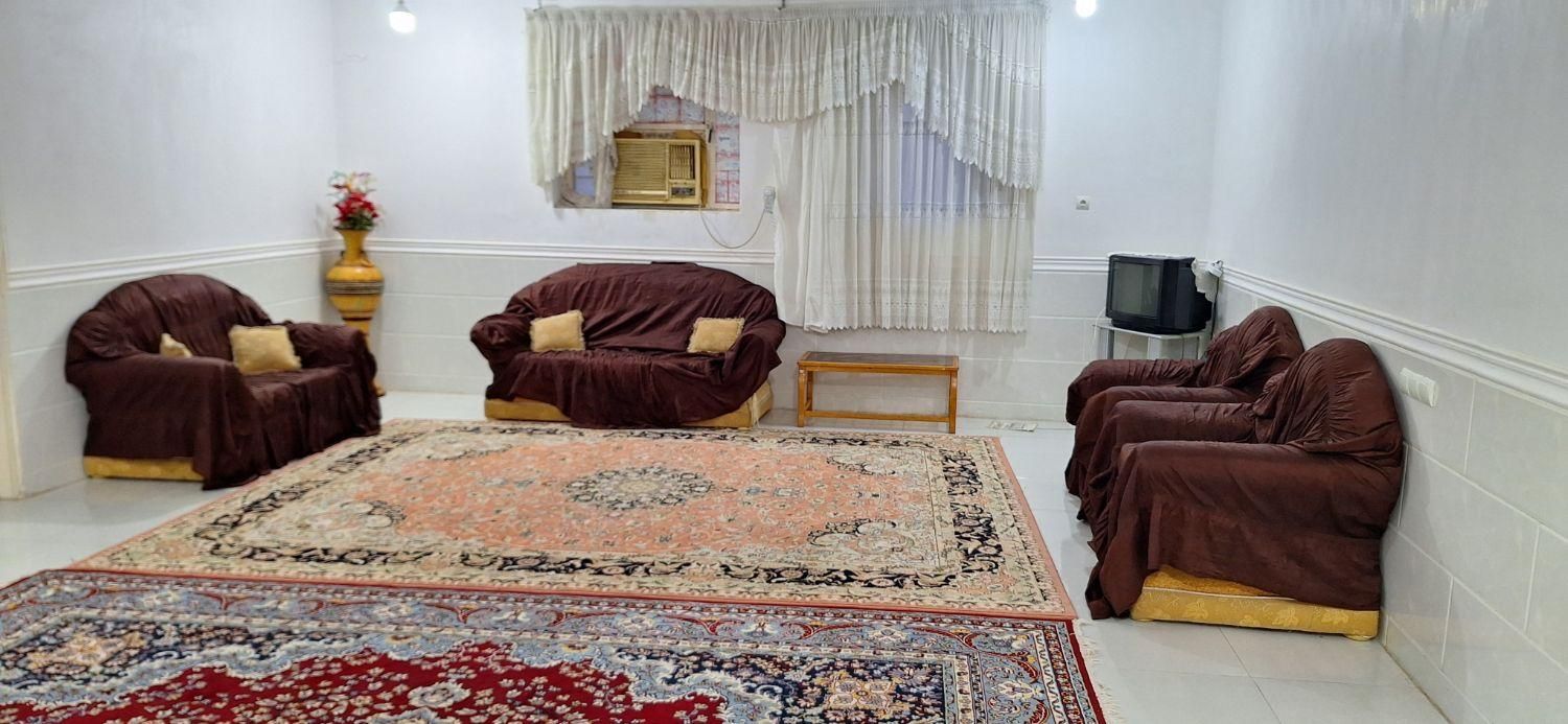 اجاره روزانه/هفتگی/ماهانه آپارتمان ۱۰۰ متری|اجارهٔ کوتاهمدت آپارتمان و سوئیت|بندرعباس, |دیوار