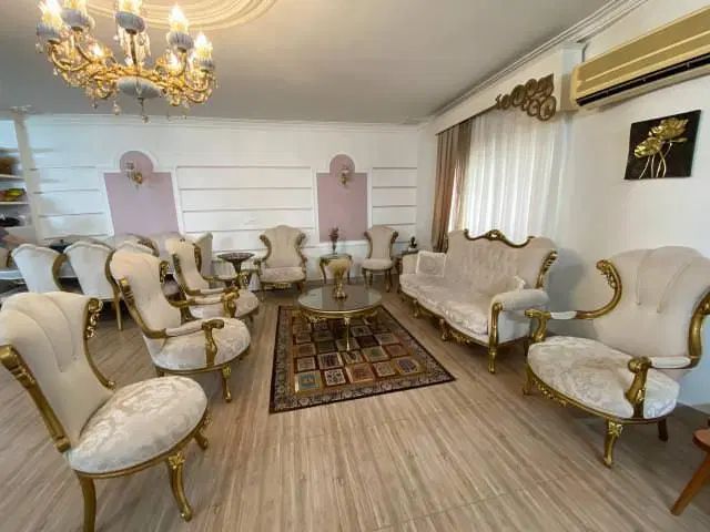 مبل ۹ نفره کلاسیک ناهار خوری ۸ نفره در حد نو|مبلمان خانگی و میز عسلی|آمل, |دیوار