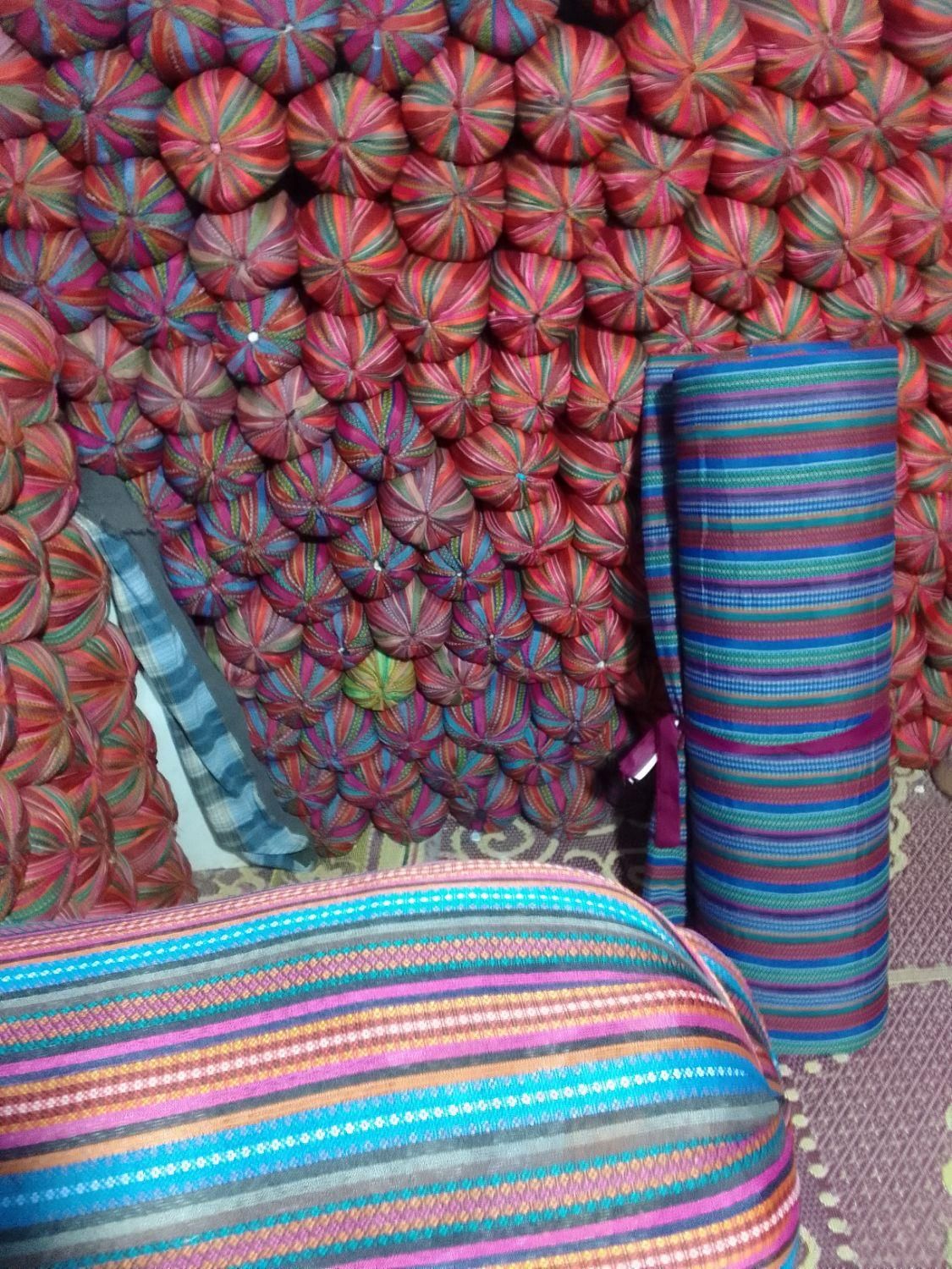 تولید انواع پشتی سنتی بالش تشک کناره روزمادر|پشتی|مشهد, طلاب|دیوار