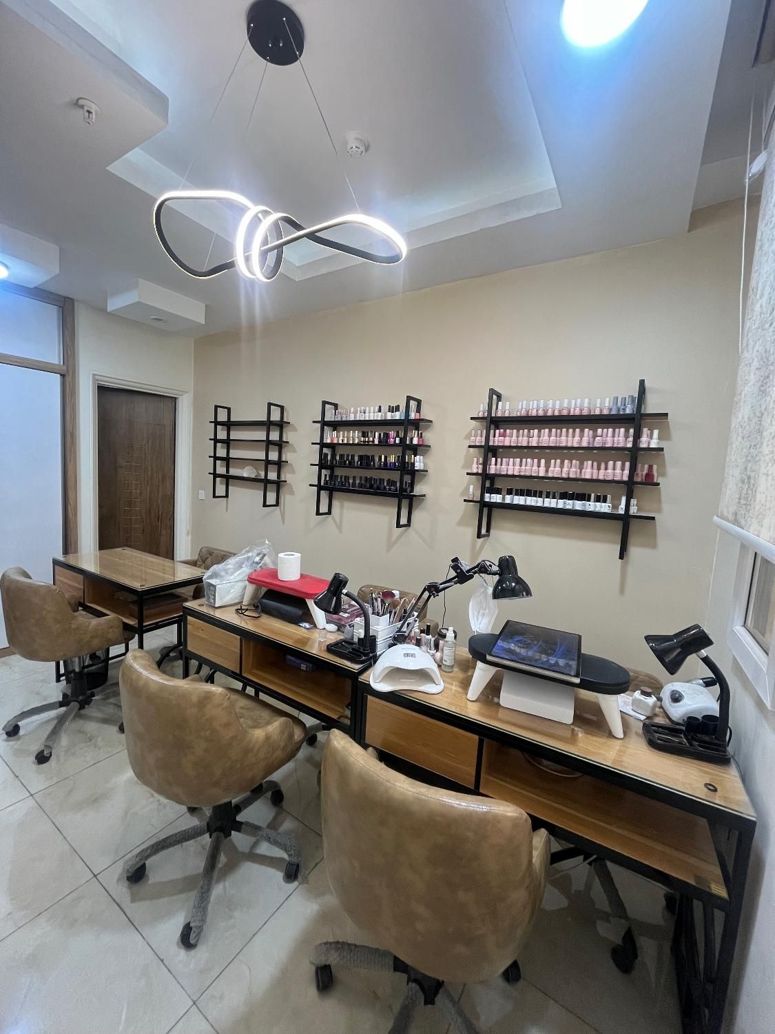 استخدام ناخنکار|استخدام درمانی، زیبایی، بهداشتی|تهران, نارمک جنوبی|دیوار