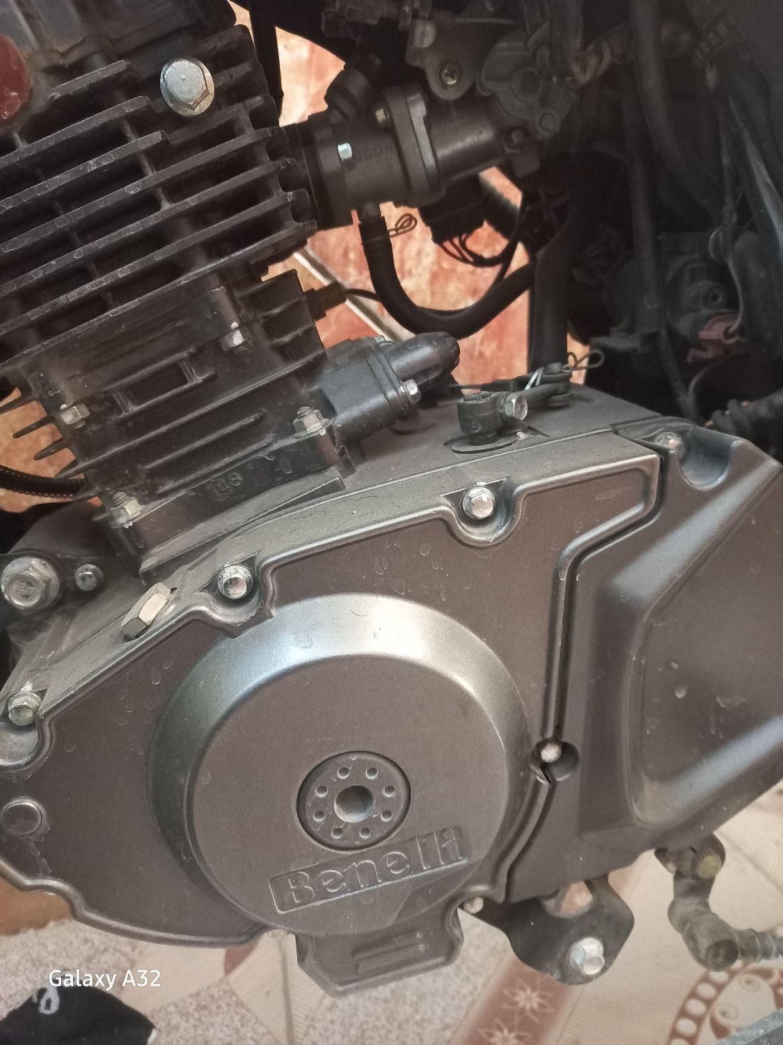 بنلی مدل ۹۸|موتورسیکلت|کهنوج, |دیوار