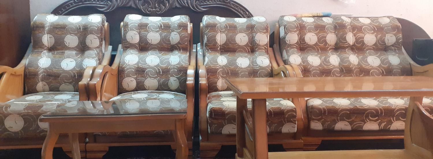 مبلمان ۸ نفره(چوب گردو)|مبلمان خانگی و میز عسلی|اصفهان, شاهزید|دیوار
