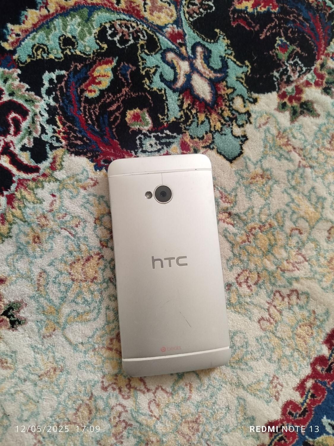 گوشی htc one|موبایل|تهران, خزانه|دیوار