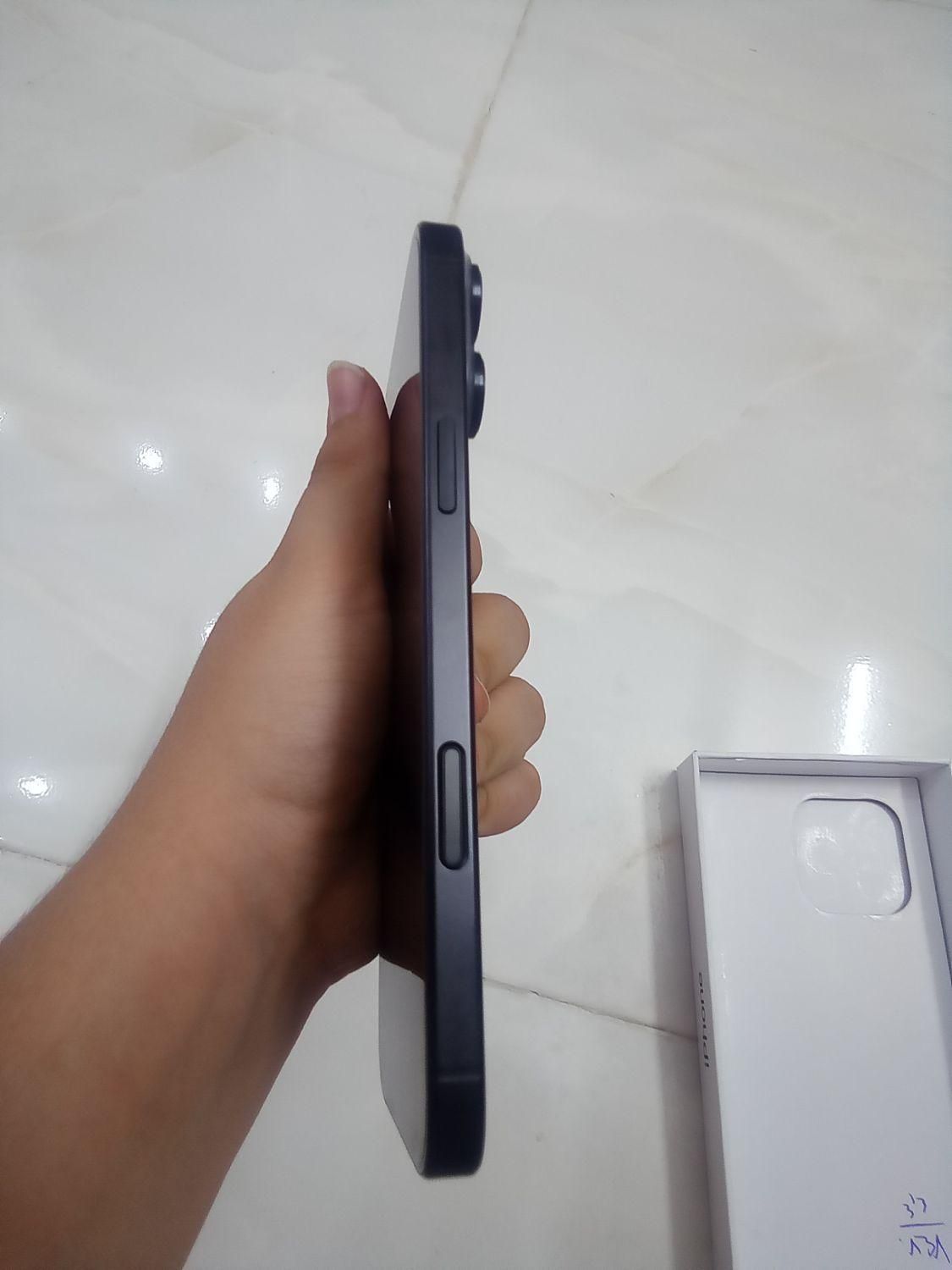 اپل iPhone 16 Pro Max با حافظهٔ ۱ ترابایت|موبایل|زنجان, |دیوار