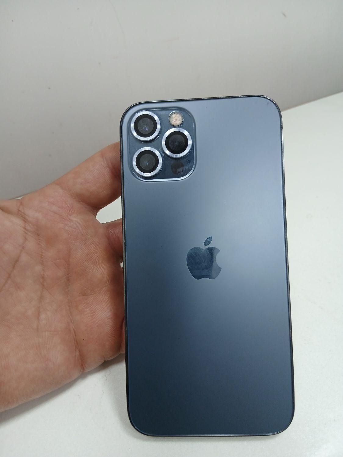 اپل iPhone 12 Pro با حافظهٔ ۲۵۶ گیگابایت|موبایل|مراغه, |دیوار