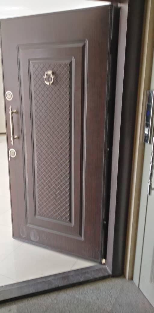شهرارا بر اصلی ۱۳۷ متر ۳ خوابه تک واحد فول|اجارهٔ دفتر کار، اتاق اداری، مطب|تهران, شهرآرا|دیوار