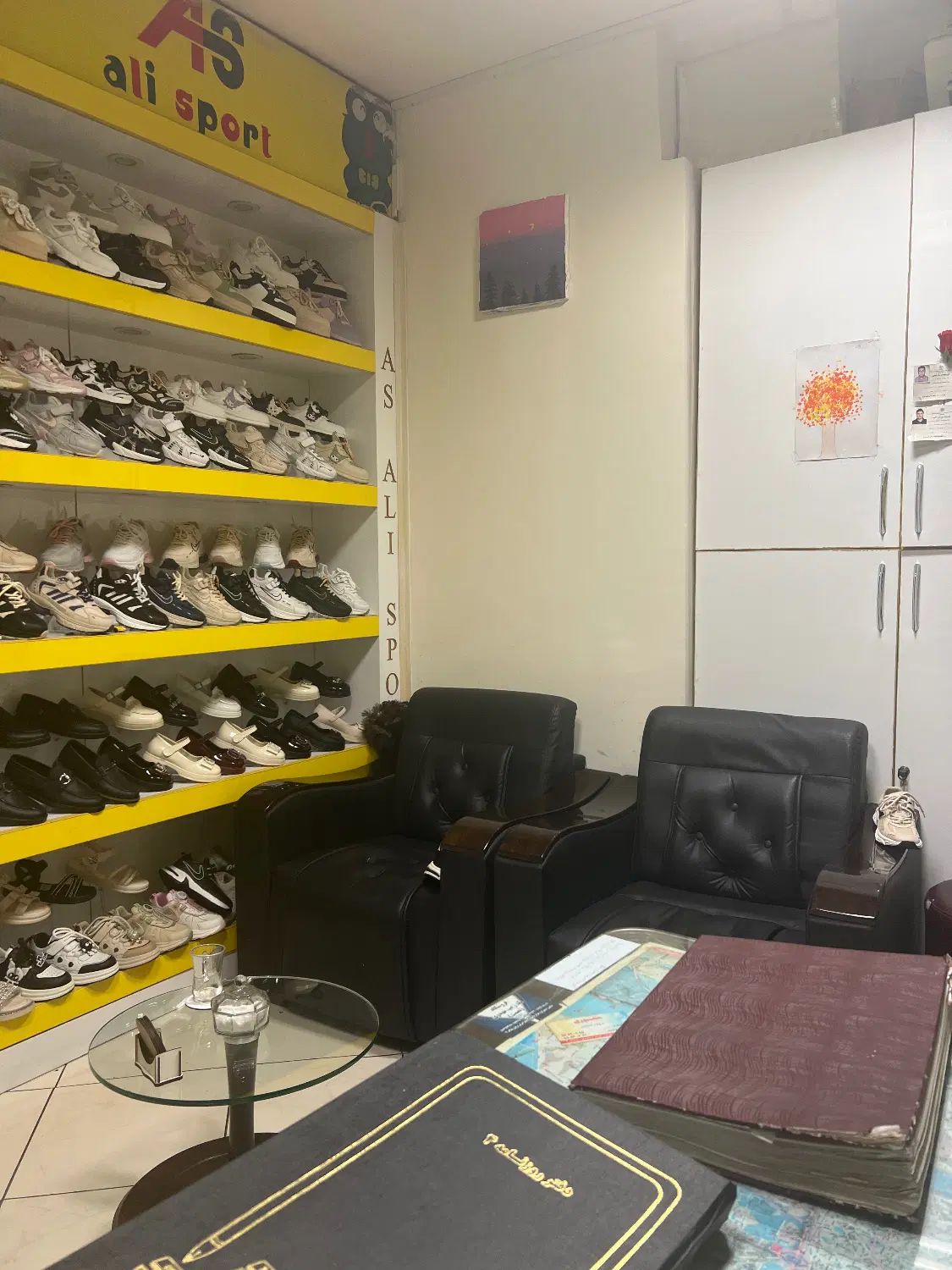 نیرو برای وسط کار|استخدام سرایداری و نظافت|تهران, بهارستان|دیوار