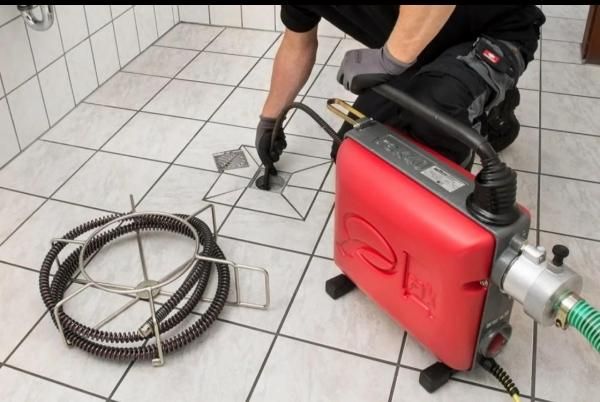 چاه بازکنی کن وتخلیه فاضلاب فنرزدن فنرزنی زنی زن|خدمات پیشه و مهارت|کرج, مصباح|دیوار