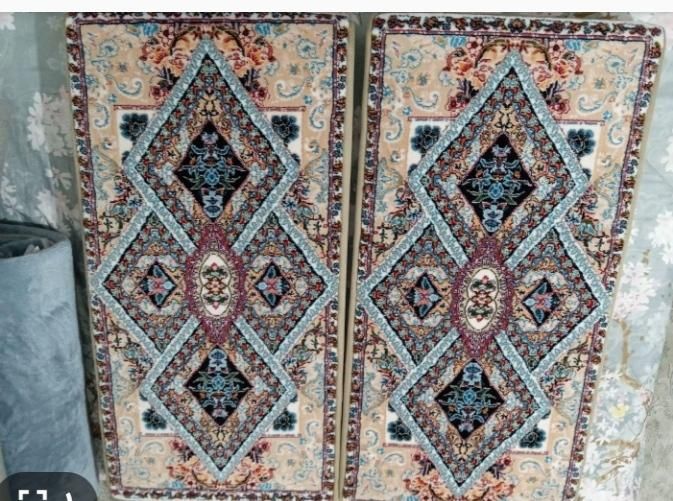 یه جفت پشتی نو نو|پشتی|الیگودرز, |دیوار