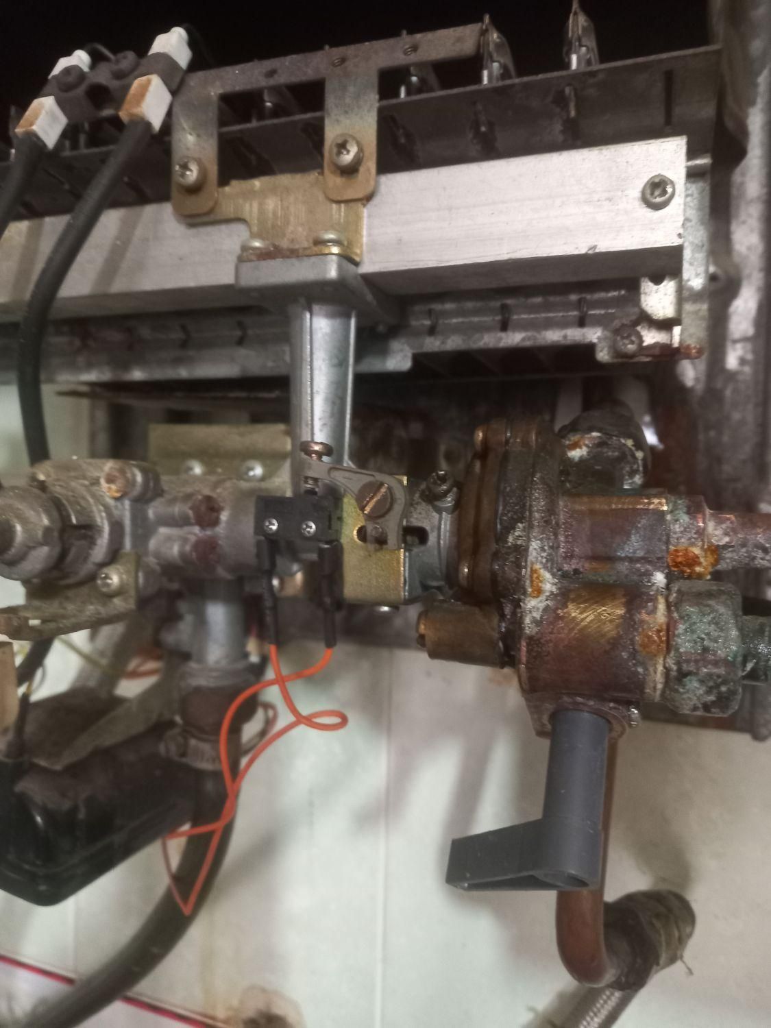 تعمیر و نصب اجاق گاز .آبگرمکن .بخاری .هود|خدمات پیشه و مهارت|سیاهکل, |دیوار