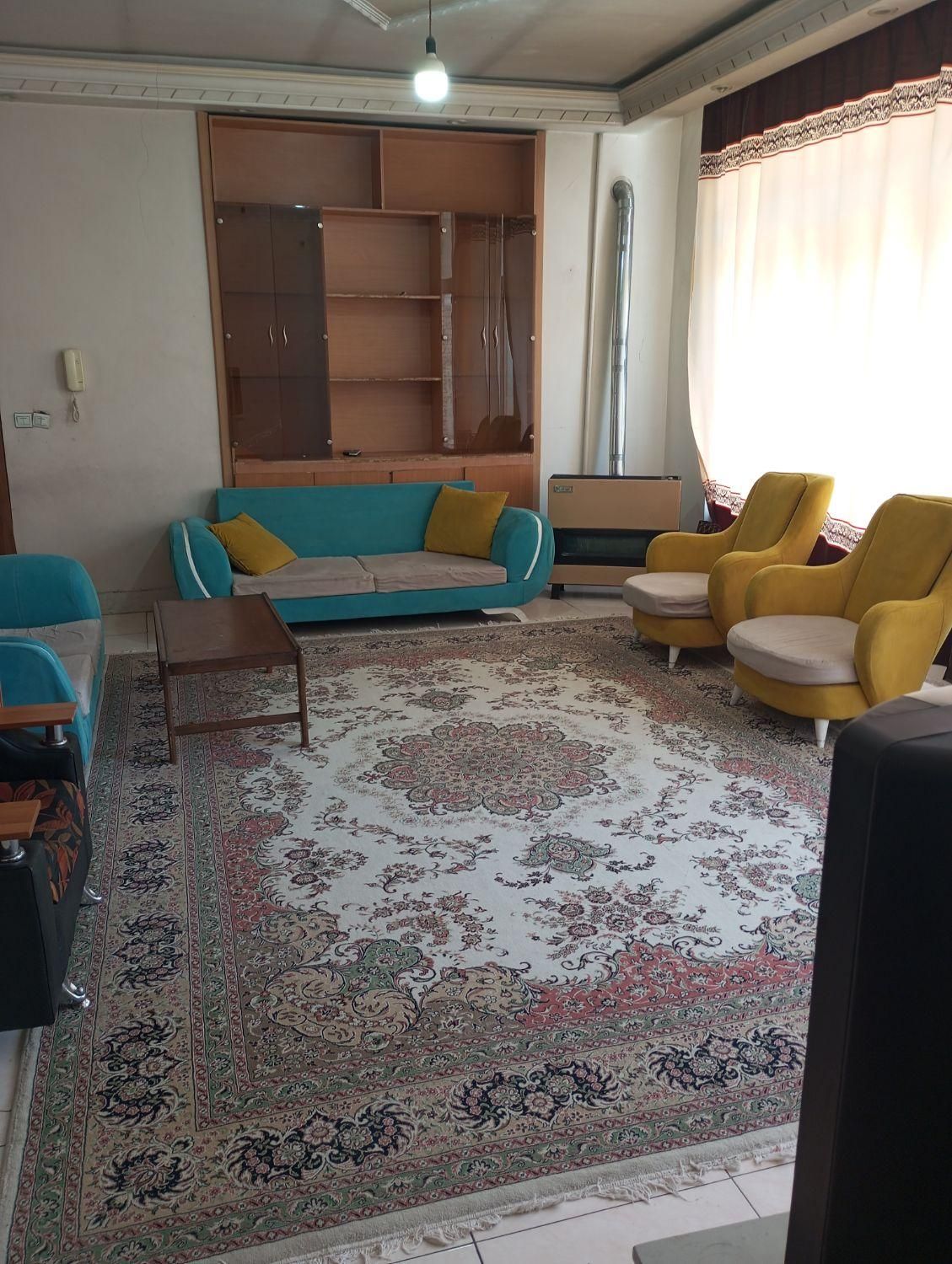 اجاره منزل ویلایی مبله مرکز شهر|اجارهٔ کوتاه‌مدت آپارتمان و سوئیت|اصفهان, سرچشمه|دیوار