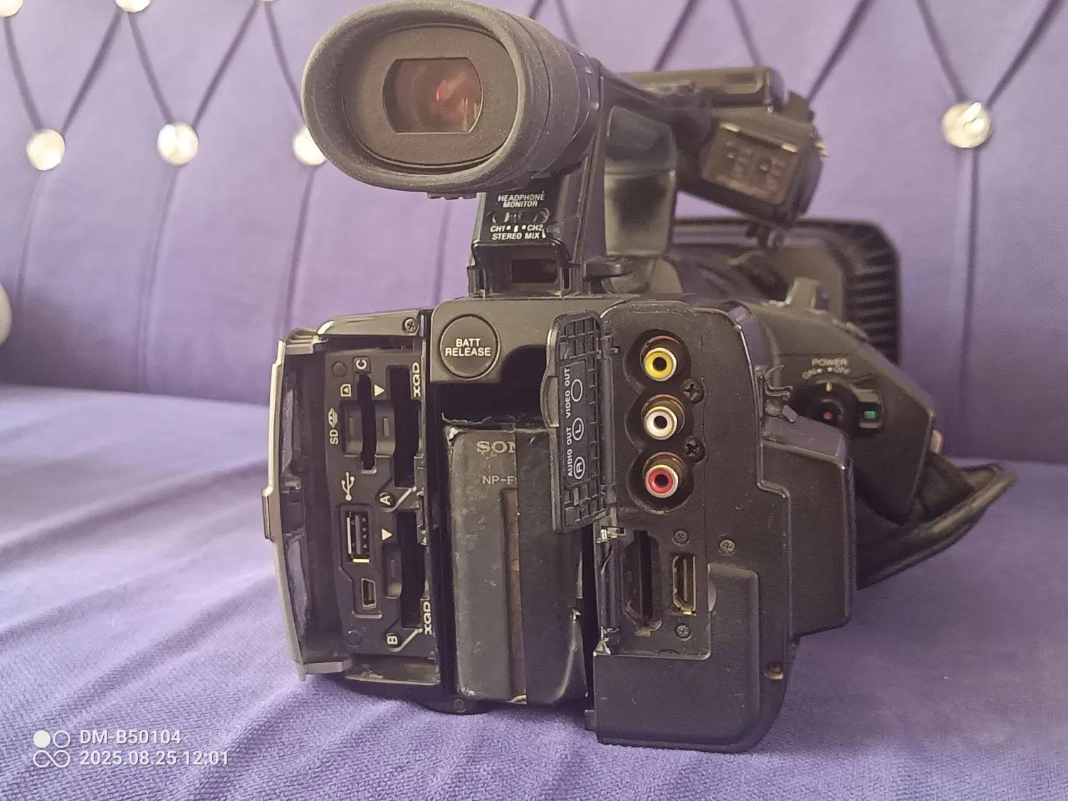 sony ax1 4k سونی فیلمبرداری چک اقساط|دوربین عکاسی و فیلم‌برداری|مشهد, امیریه|دیوار