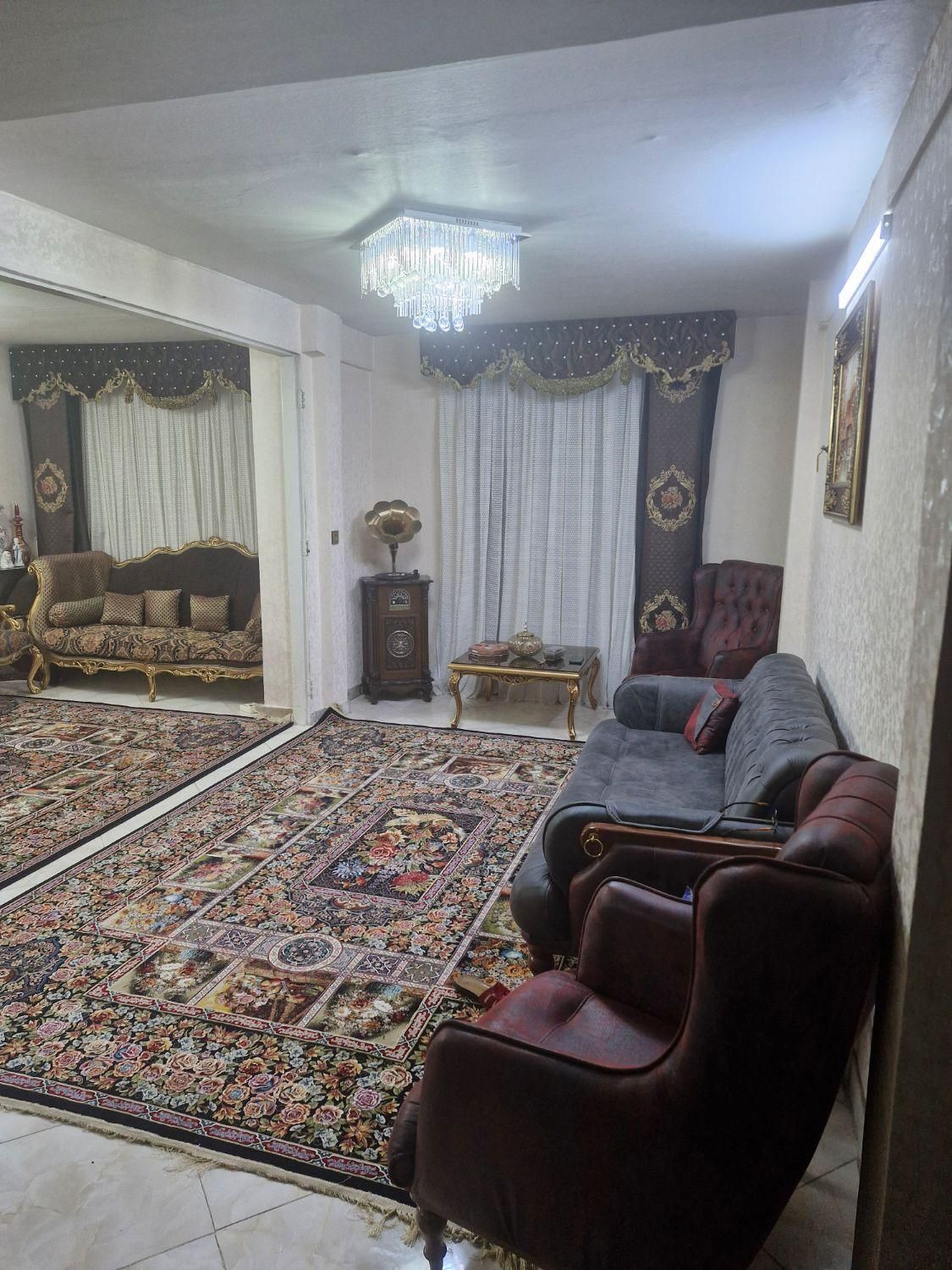 فروش آپارتمان ۷۰ متری ۱ خوابه طبقه ۲ در تاکسیرانی|فروش آپارتمان|تهران, تاکسیرانی|دیوار
