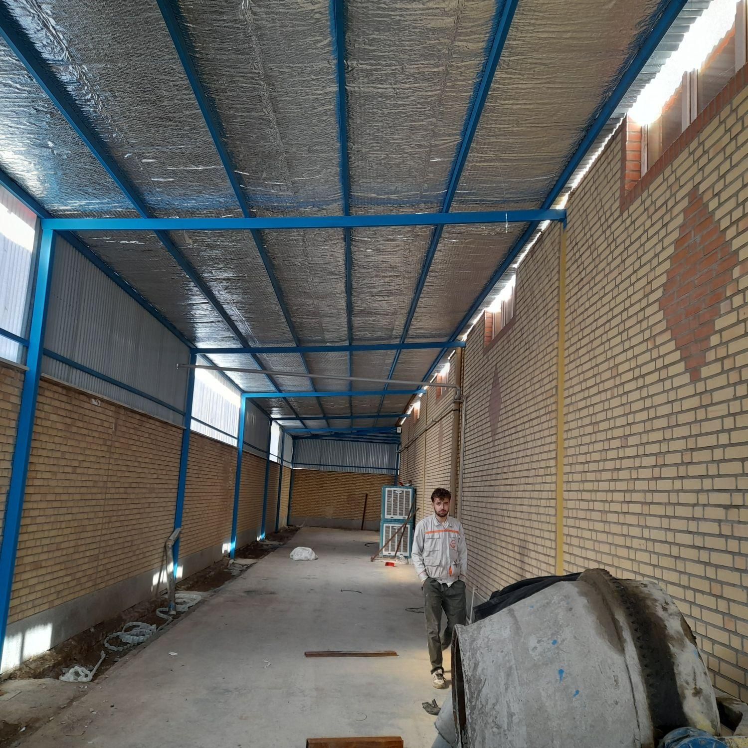 اجرایسقفسولهنصب شیروانی خرپا پلی کربناتتعمیرات|خدمات پیشه و مهارت|تهران, خزانه|دیوار