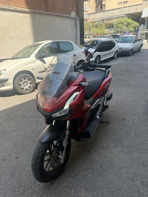 Honda ADV 160|موتورسیکلت|تهران, میدان انقلاب|دیوار