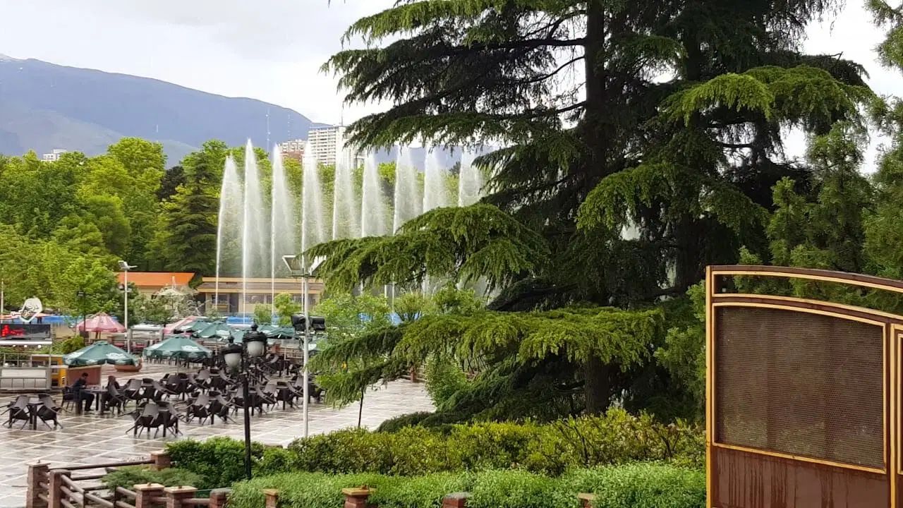 ۱۰۰ متری/پارک ساعی/آرژانتین/کم سال/ارزنده|فروش آپارتمان|تهران, آرژانتین|دیوار