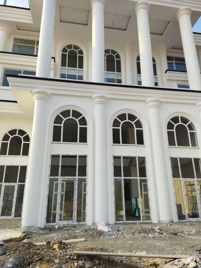 ساخت انواع درب و پنجره آلومینیوم و upvc|خدمات پیشه و مهارت|شهرکرد, |دیوار