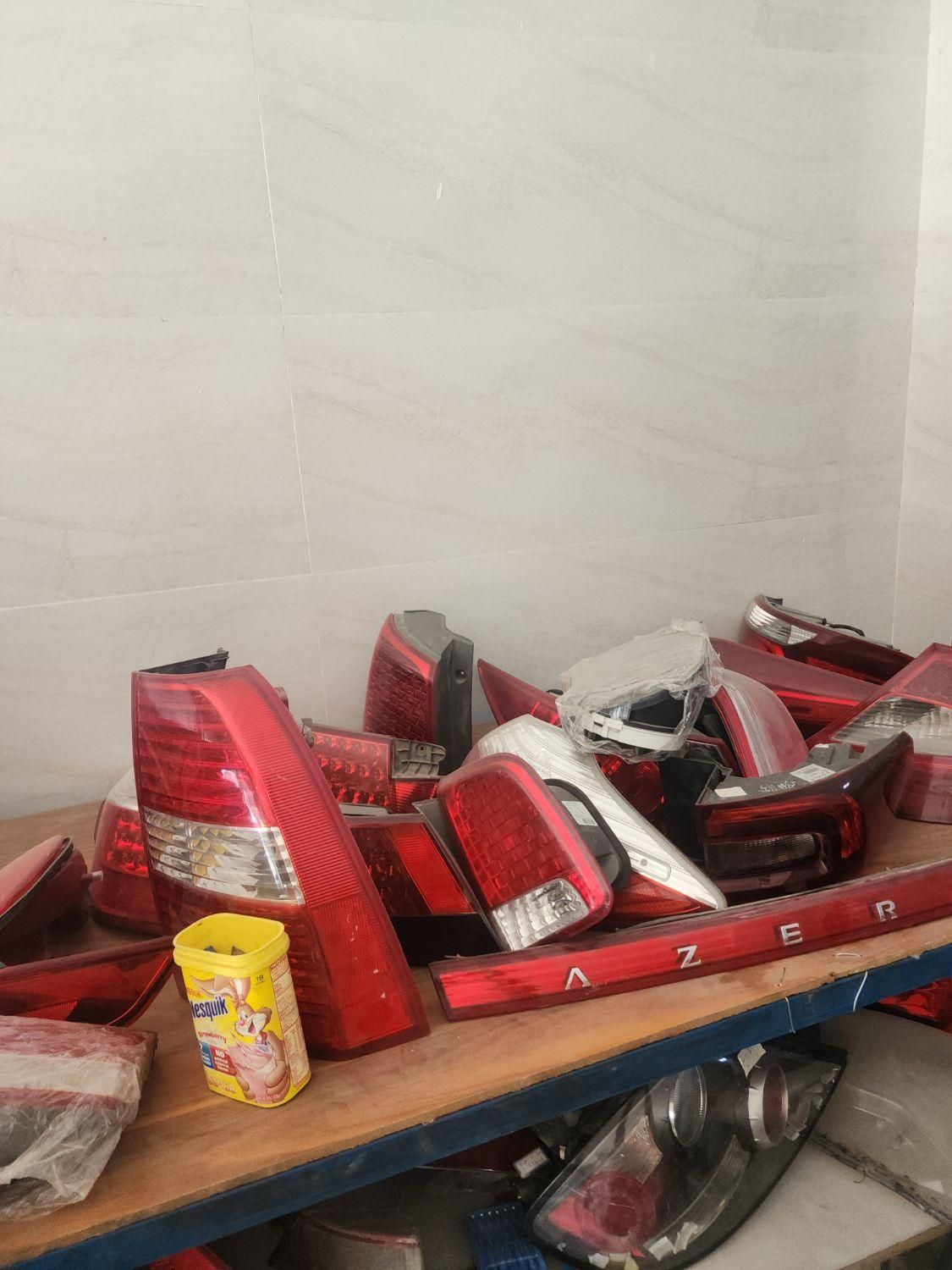 چراغ خطر اپتیما سوناتا کولیوس آزرا کمری is استوک|خدمات موتور و ماشین|تهران, وردآورد|دیوار