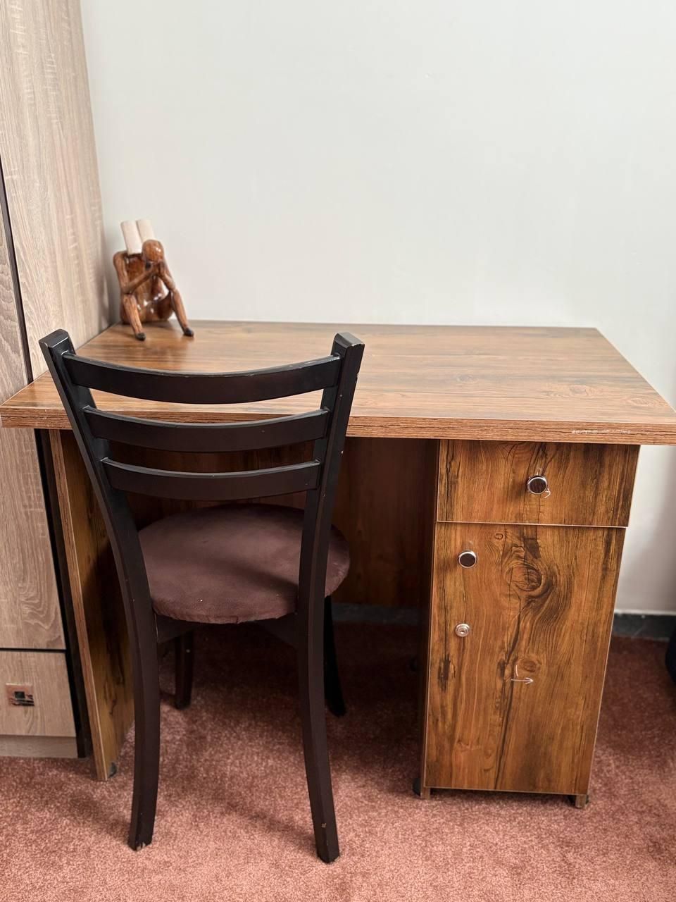 تغییر دکوراسیون|میز تحریر و کامپیوتر|فرخشهر, |دیوار