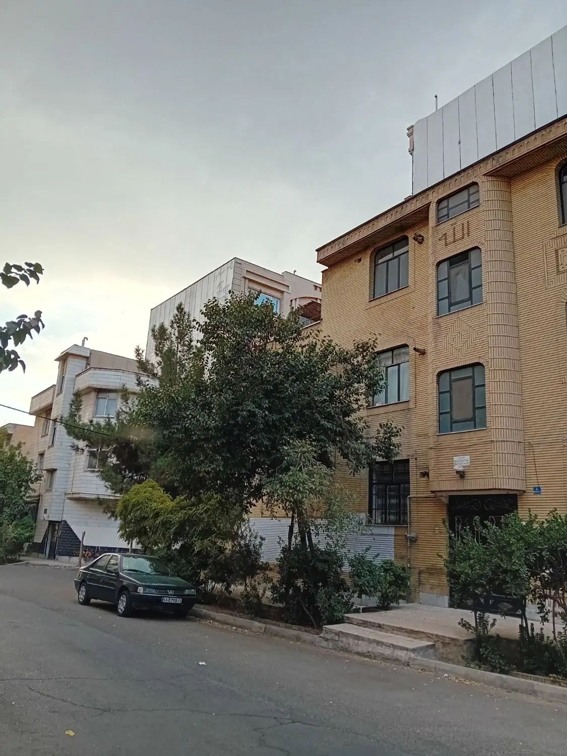 فروش اپارتمان ۱۲۵متری در تهرانسر|فروش آپارتمان|تهران, شهرک گلها (تهرانسر)|دیوار