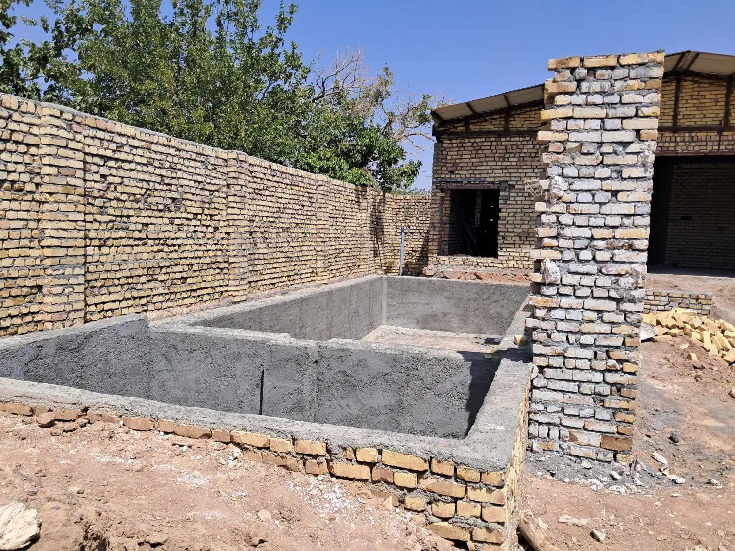فروش خانه ویلایی ۱۴۰ متری ۲ خوابه در روستای کوشکک|فروش خانه و ویلا|قم, پردیسان|دیوار