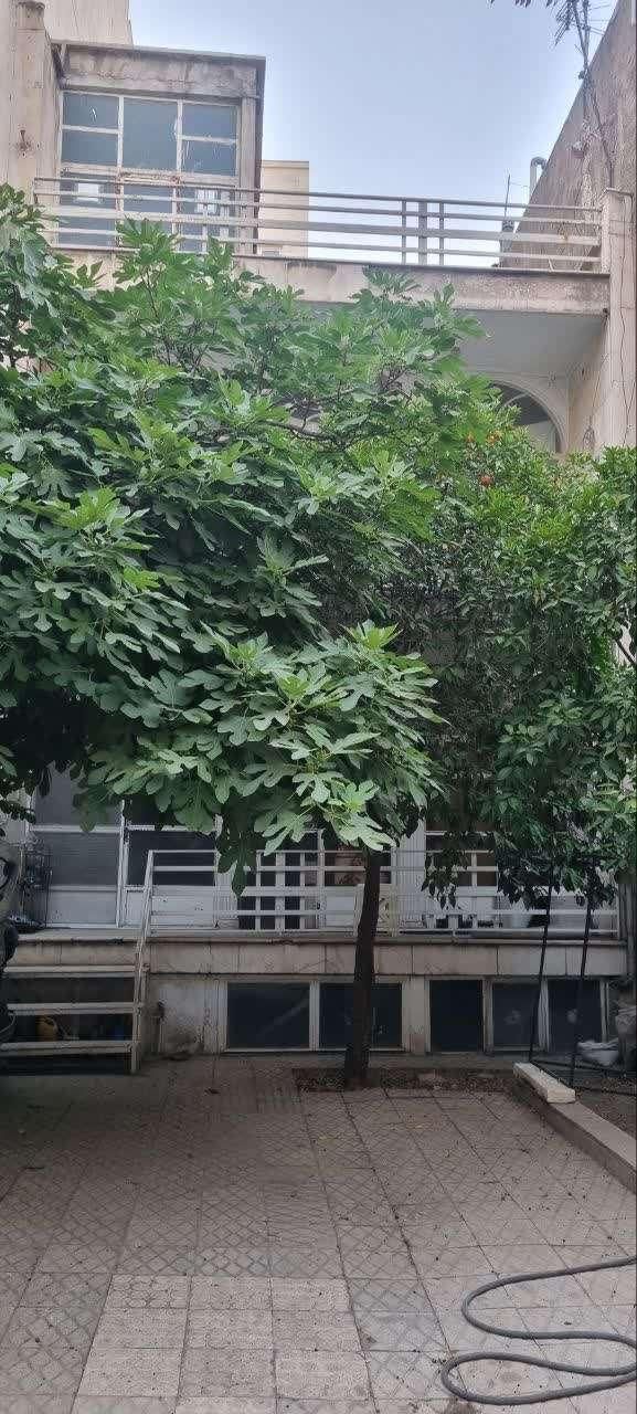 150متر کلنگی قابل سکونت دو طبقه 90 متری بر6گذر8|فروش خانه و ویلا|تهران, شارق شرقی|دیوار