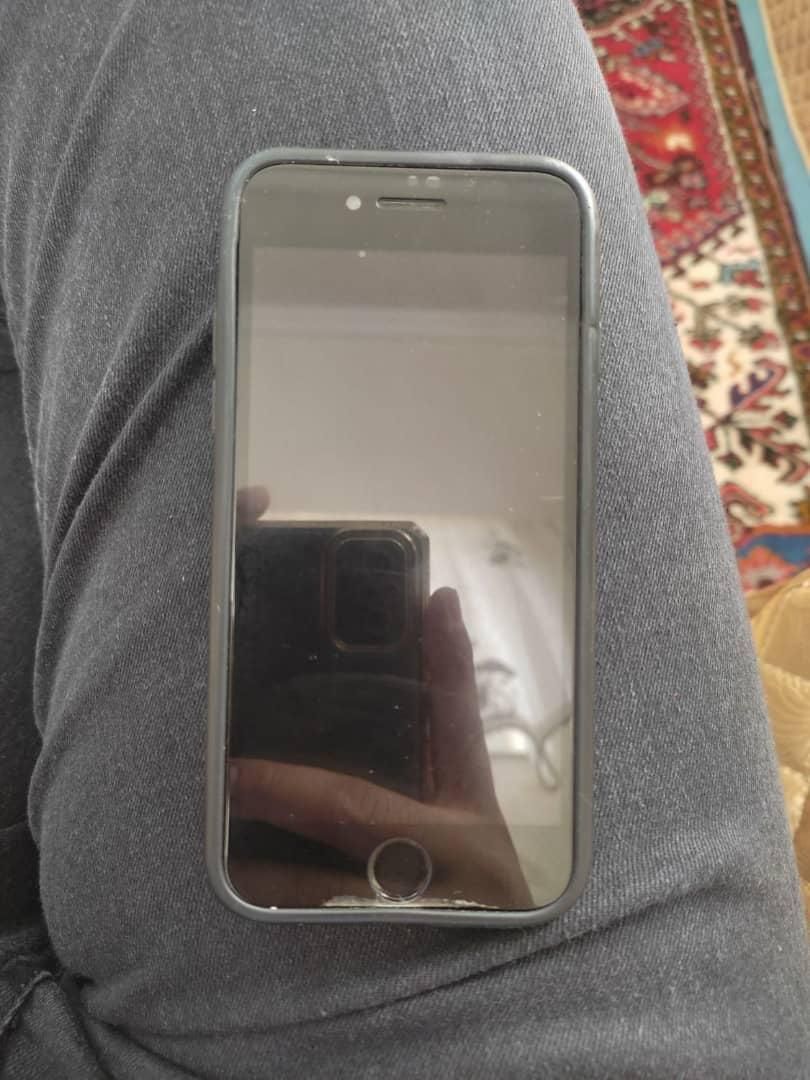 اپل iPhone 7 با حافظهٔ ۱۲۸ گیگابایت|موبایل|شیراز, دارالرحمه|دیوار