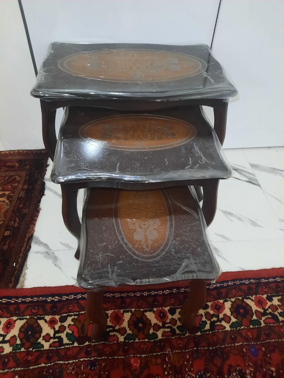 میزعسلی وتابلوفرش|مبلمان خانگی و میز عسلی|همدان, |دیوار