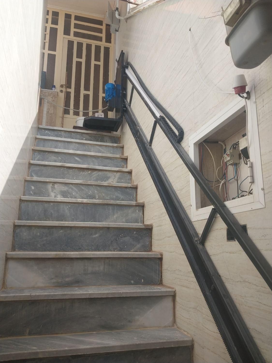 بالابر|خدمات پیشه و مهارت|شوشتر, |دیوار