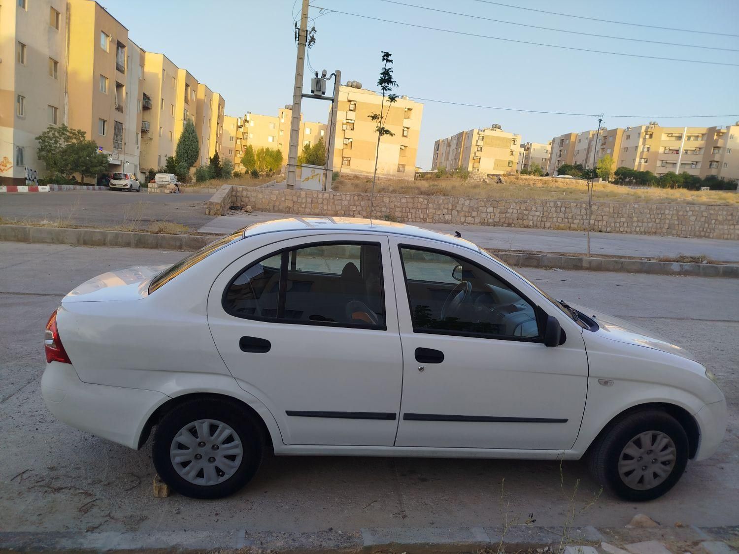 تیبا صندوق‌دار SX، مدل ۱۳۹۸|خودرو سواری و وانت|زرقان, |دیوار
