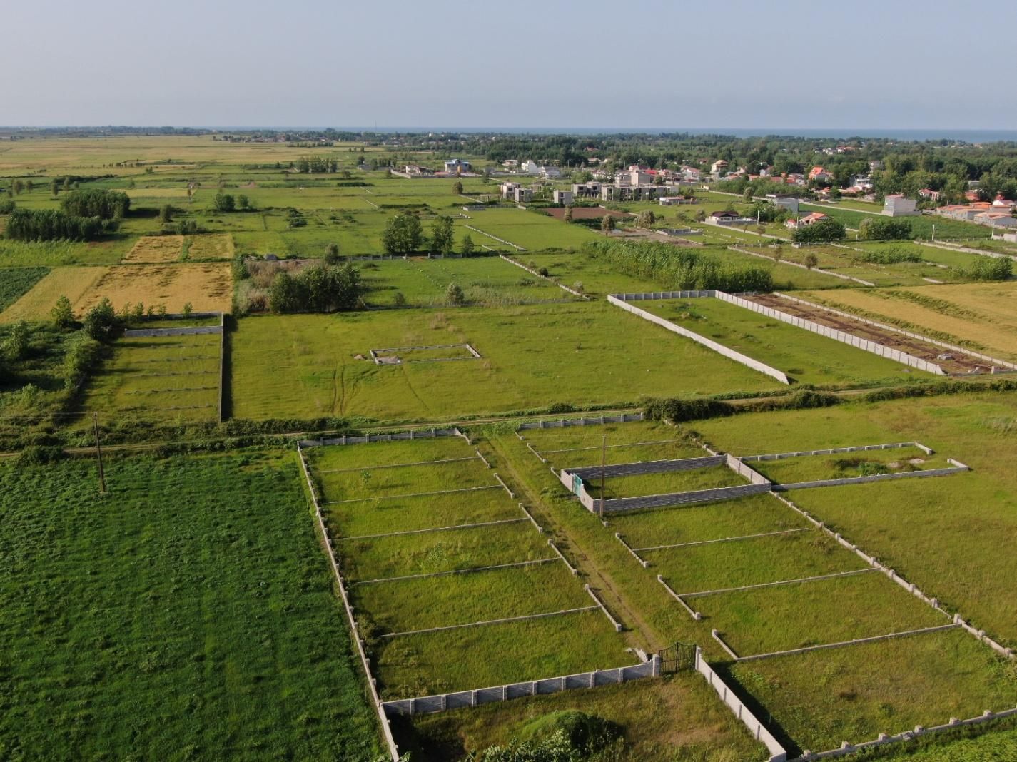 زمین سرمایه گذاری واقع درشهرک ارائه سندتک برگ|فروش زمین و ملک کلنگی|چاف و چمخاله, |دیوار