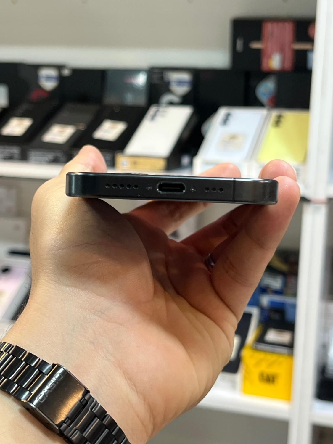 Iphone 15 pro 256GB قیمت فوق اقتصادی|موبایل|کرج, کوی امامیه|دیوار