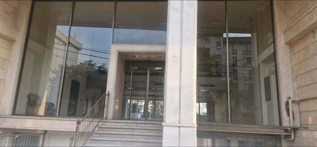 فروش مغازه تجاری 400m پاسداران بر خیابان ۱۸پارکینگ|فروش مغازه و غرفه|تهران, پاسداران|دیوار