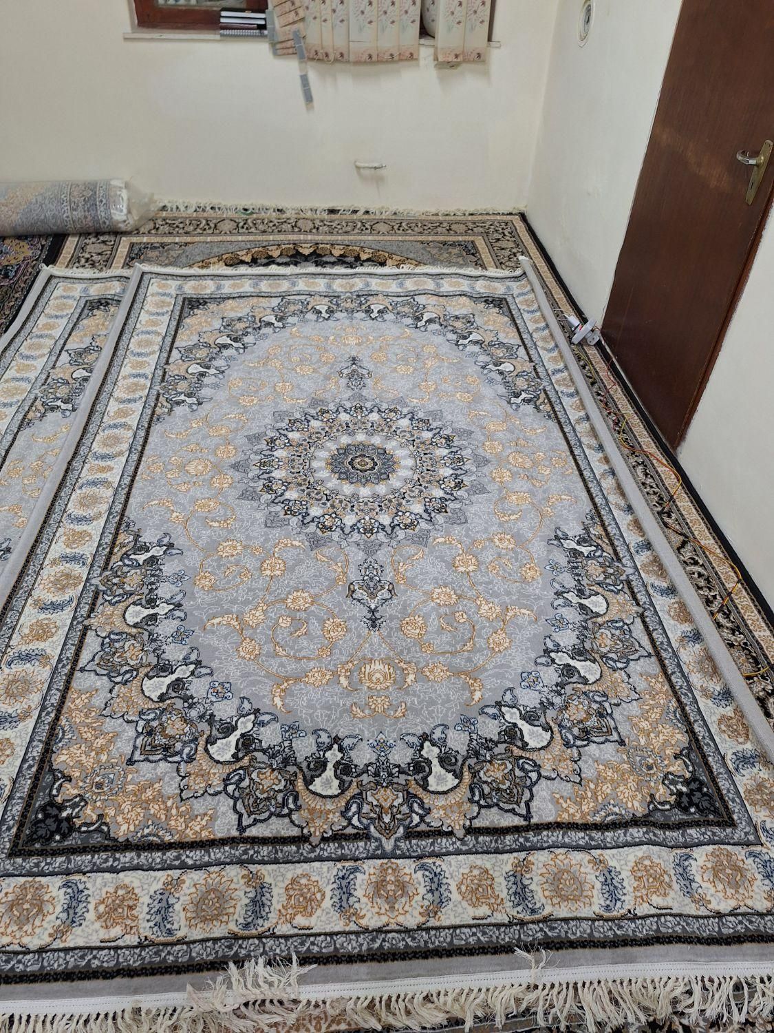 حمیدیان|فرش|رشت, یخسازی|دیوار