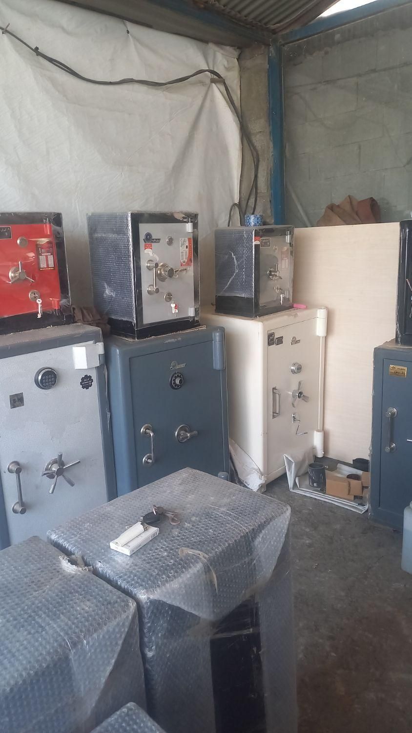 گاو صندوق ایمن صنعت s.i.f گاوصندوق جواهرات|ابزارآلات|تبریز, |دیوار