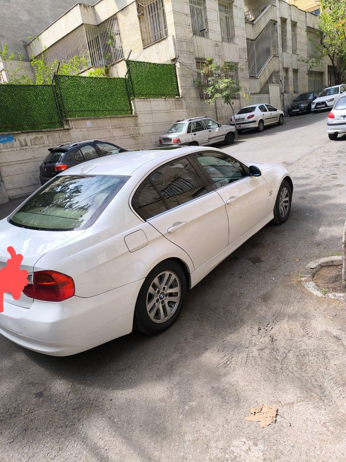 بی‌ام‌و سری 3 سدان 320i، مدل ۲۰۰۸|خودرو سواری و وانت|تهران, ظفر|دیوار