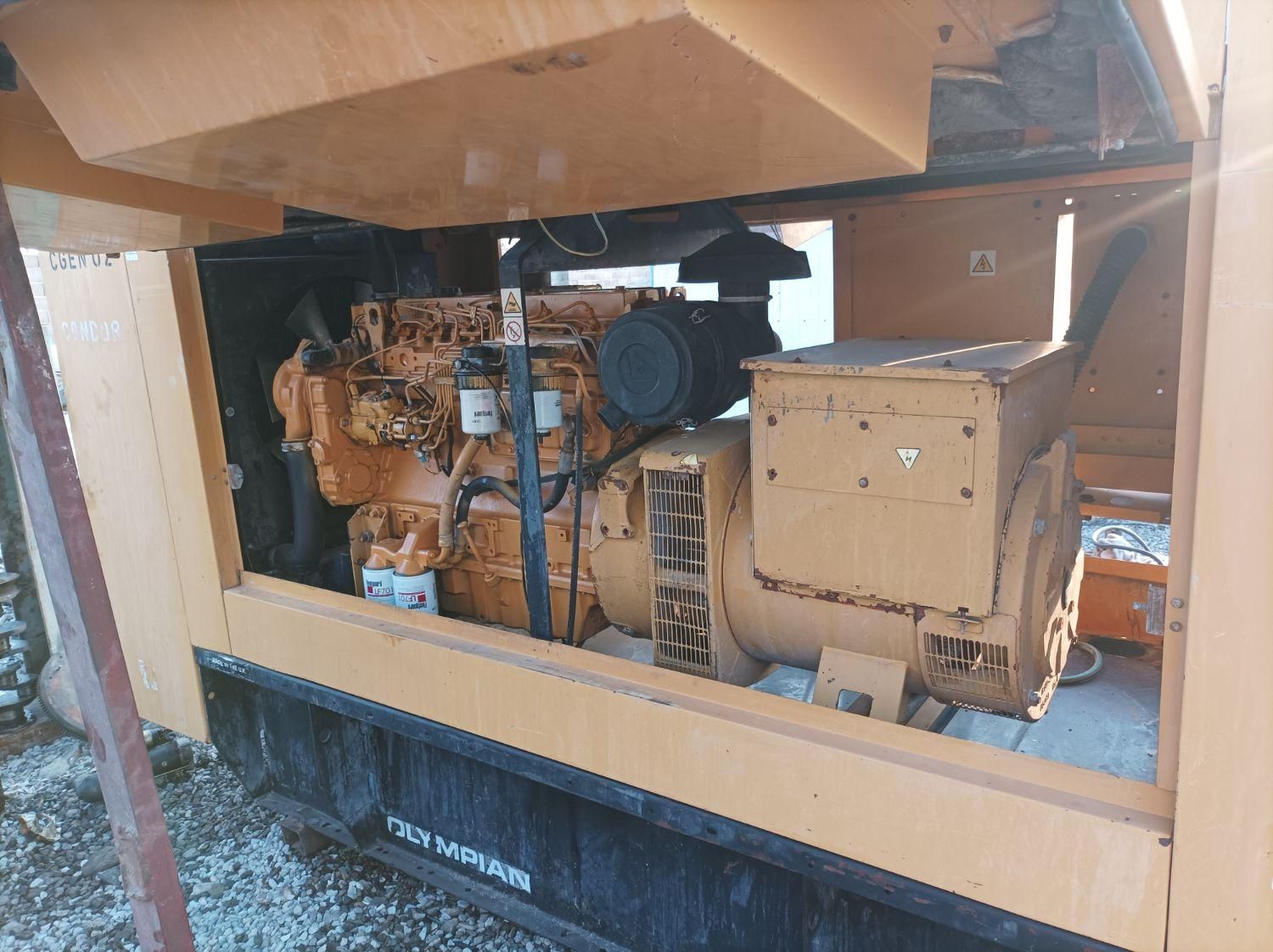 دیزل.ژنراتور ۱۰۰ کاوا.|ماشینآلات صنعتی|ری, دولتآباد|دیوار