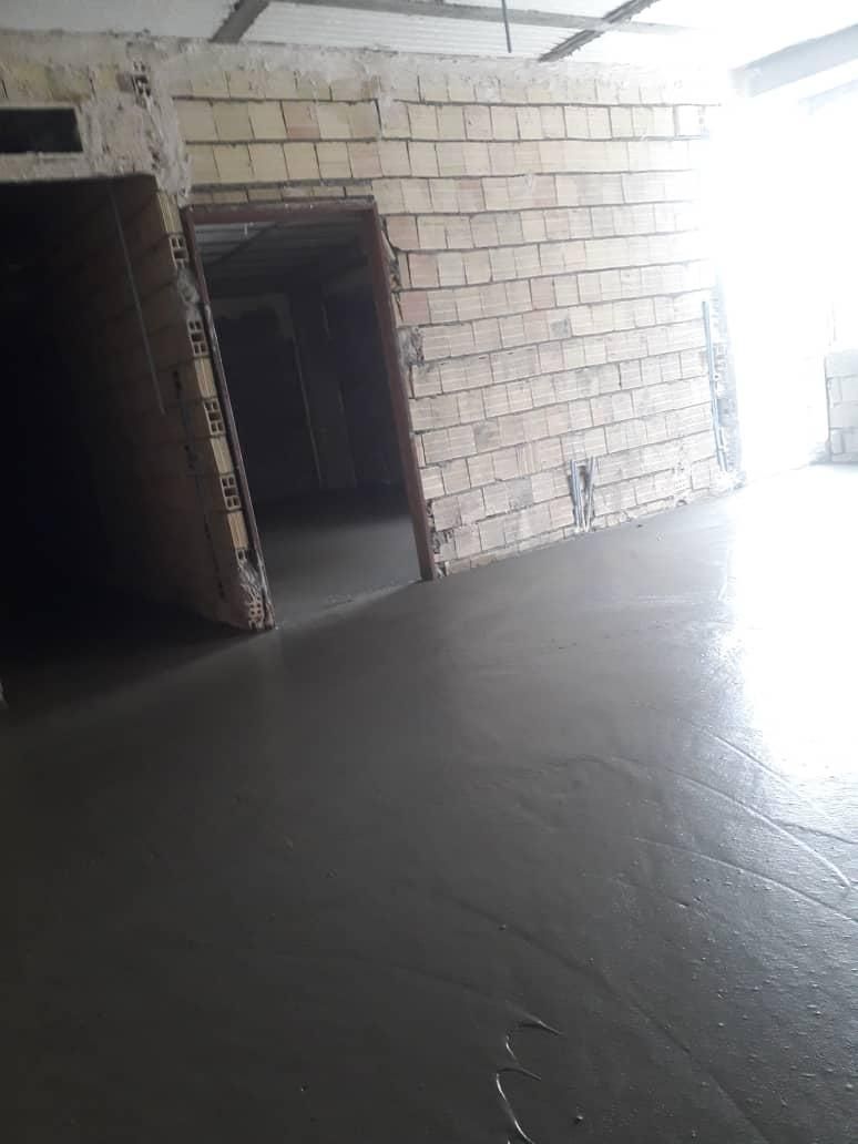 اجرای فوم بتن به جای پوکه با تراز لیزری نقطه‌ای|خدمات پیشه و مهارت|سیرجان, |دیوار