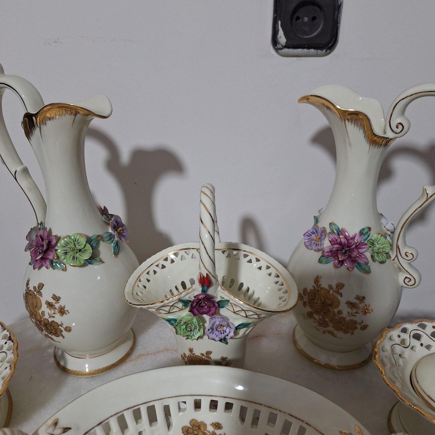 ظروف گلبرجسته دور توری مارک کنزو تزئینی دکوری|صنایع دستی و سایر لوازم تزئینی|مشهد, آزادشهر|دیوار