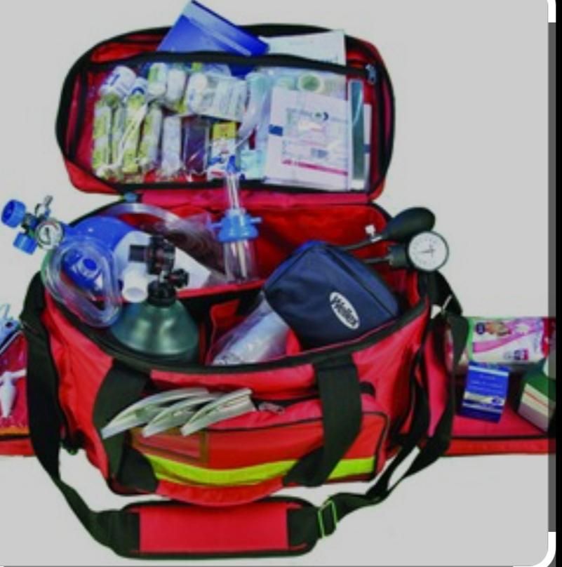 تزریقات و‌ ویزیت بیمار در منزل یا محل کار|خدمات آرایشگری و زیبایی|اندیشه, اندیشه فاز ۴|دیوار