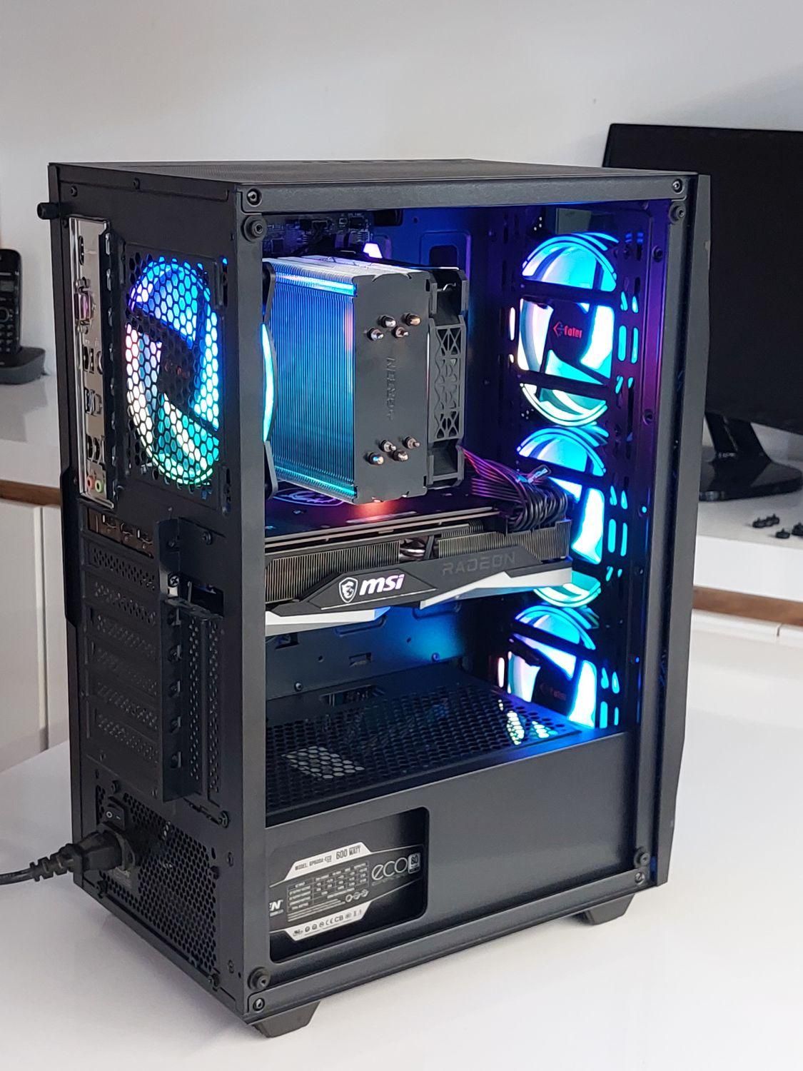 کیس کامپیوتر گیمینگ و طراحی گرافیک 8 گیگ رم 16|رایانه رومیزی|تبریز, |دیوار