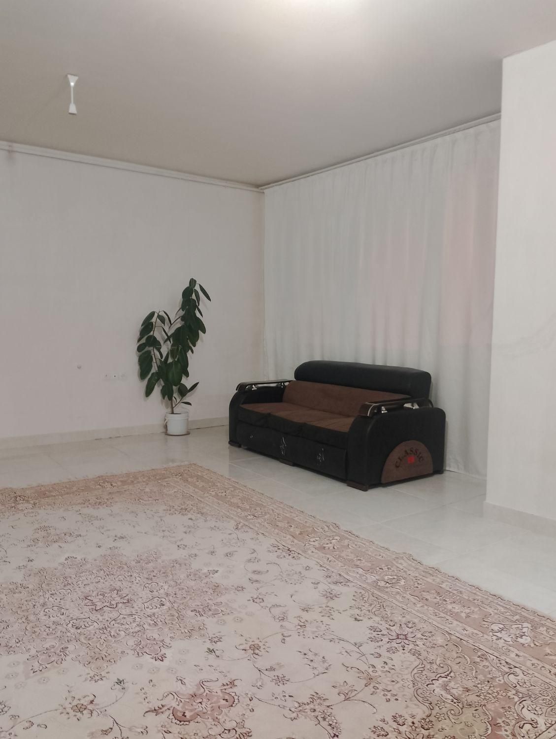 سوییت پارکینگ دار و نزدیک آبیدر و مرکز شهر|اجارهٔ کوتاه‌مدت آپارتمان و سوئیت|سنندج, |دیوار