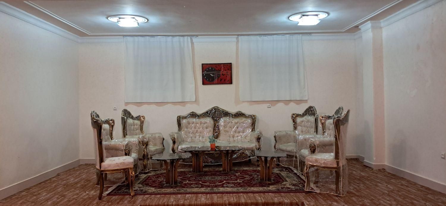 اجاره روزانه/هفتگی/ماهانه آپارتمان ۱۲۰ متری|اجارهٔ کوتاه‌مدت آپارتمان و سوئیت|سمیرم, |دیوار