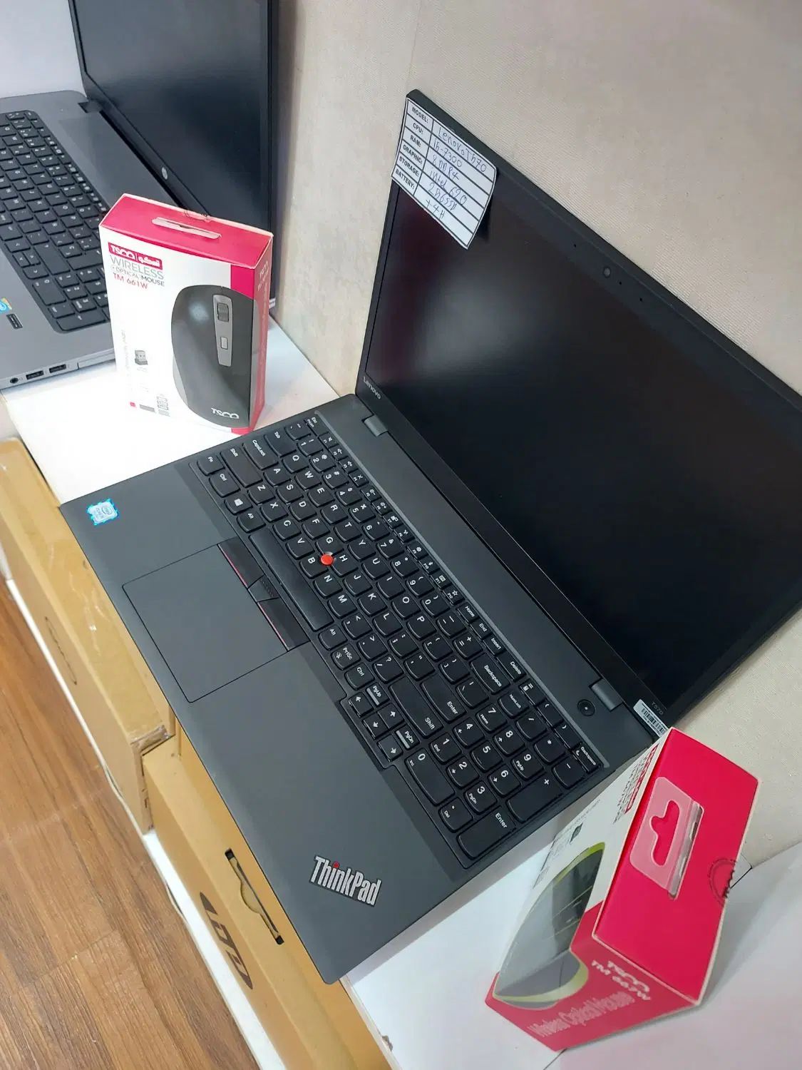 لپتاپcore i5رم8هاردssd  کاملانوباکارتن‌باضمانت|رایانه همراه|تهران, پونک|دیوار
