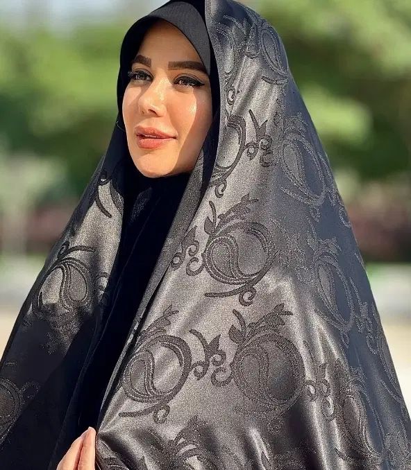 ۳۰٪ تخفیف ویژه انواع چادر مشکی(آماده و عربی)|لباس|کاشان, میدان کهنه|دیوار
