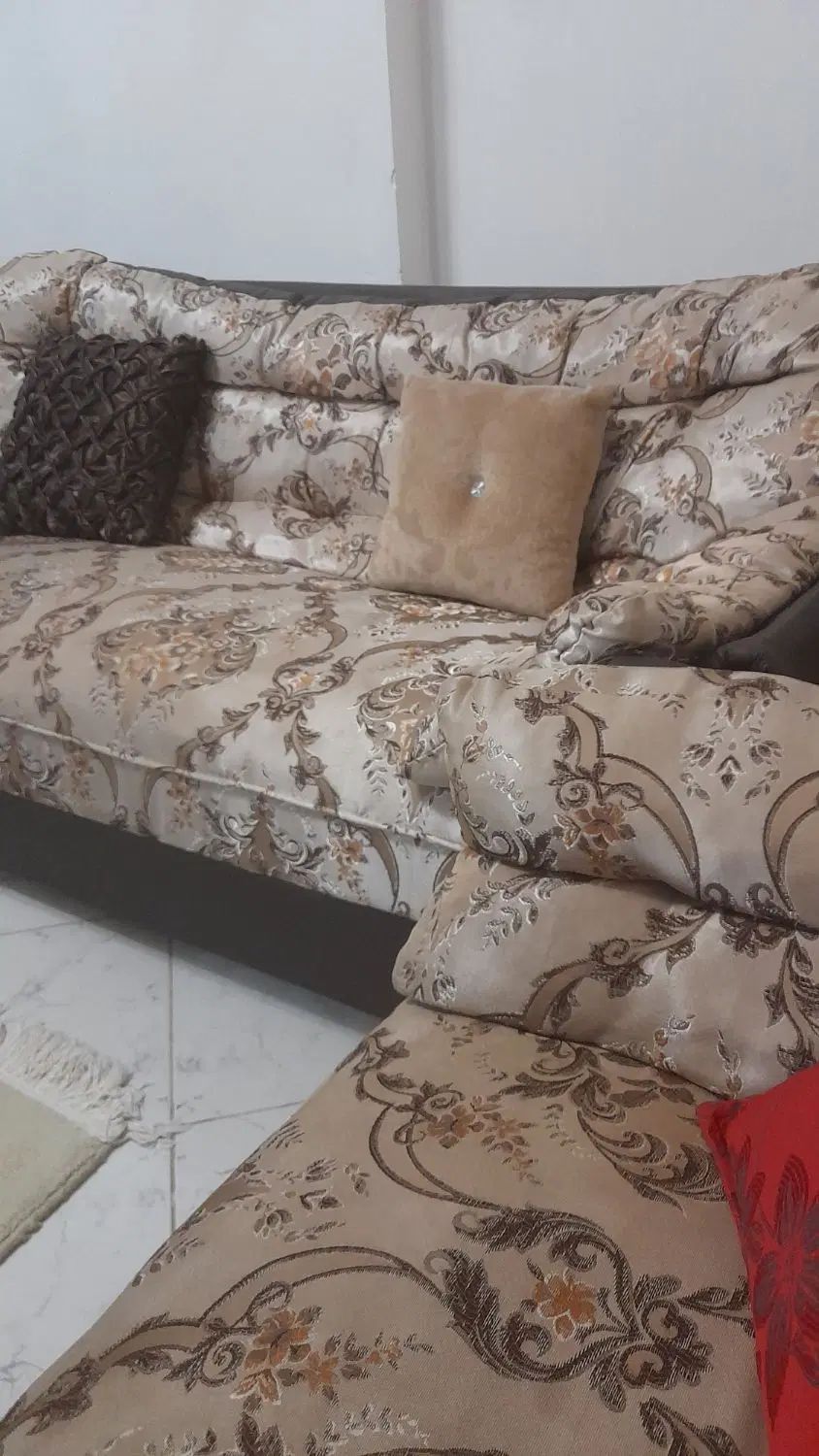مبلمان هفت نفره|مبلمان خانگی و میز عسلی|رشت, گلسار|دیوار