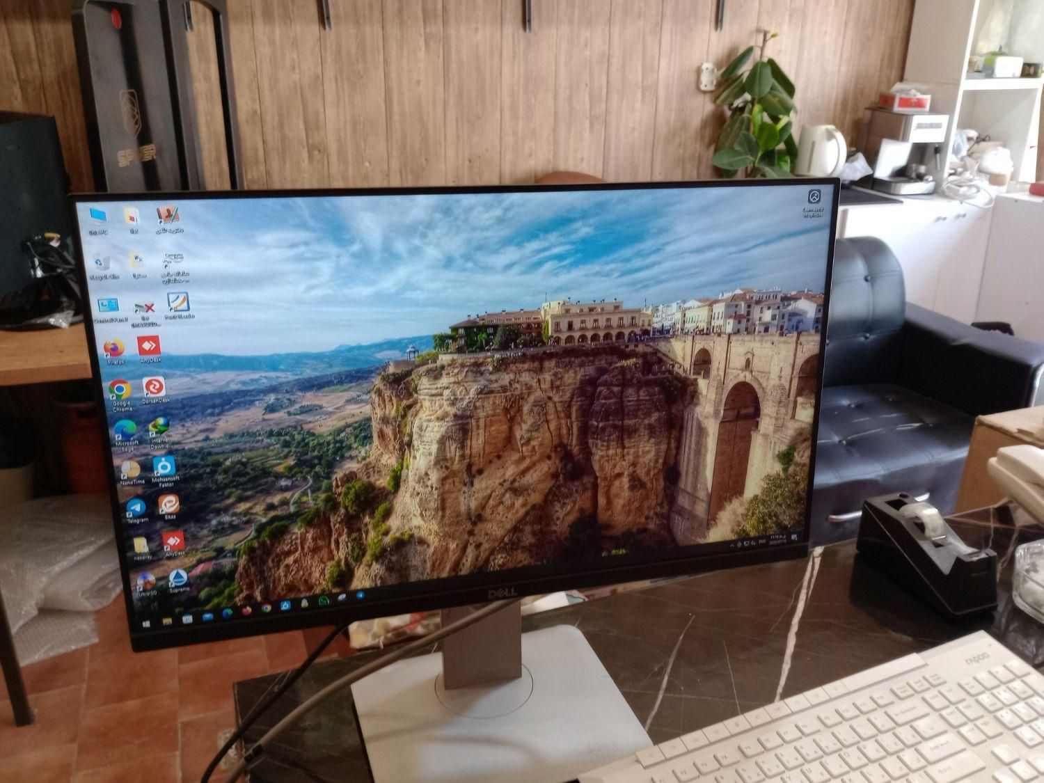 مانیتور ۲۴ اینچ دل led|قطعات و لوازم جانبی رایانه|اهواز, گلستان|دیوار