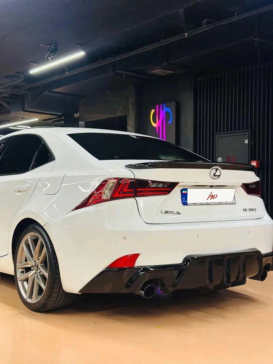 لکسوس is250 fsport|خودرو سواری و وانت|تهران, صادقیه|دیوار