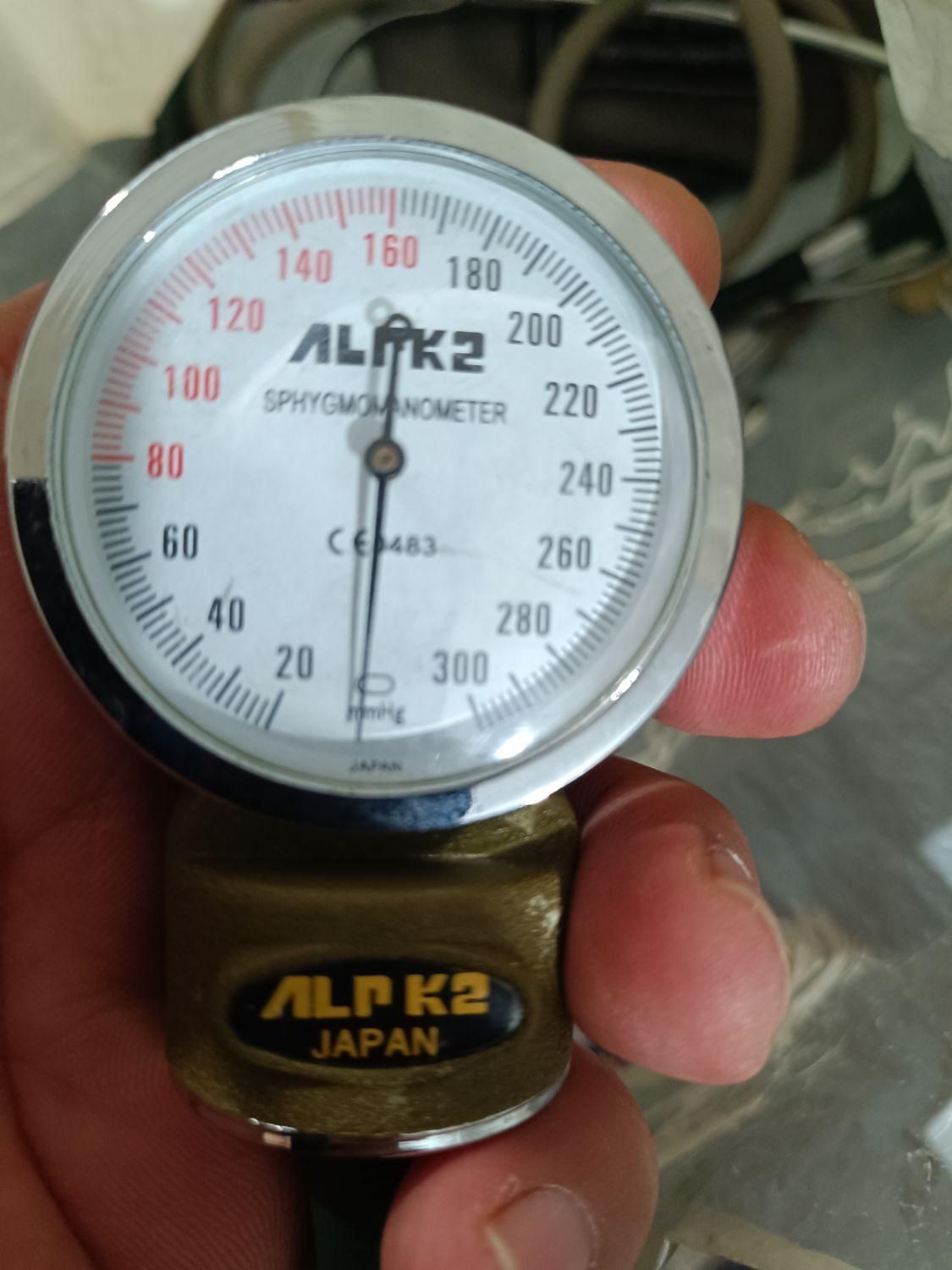 دستگاه فشارخون عقربه ای در حد نو|آرایشی، بهداشتی، درمانی|شیراز, صاحب الزمان|دیوار