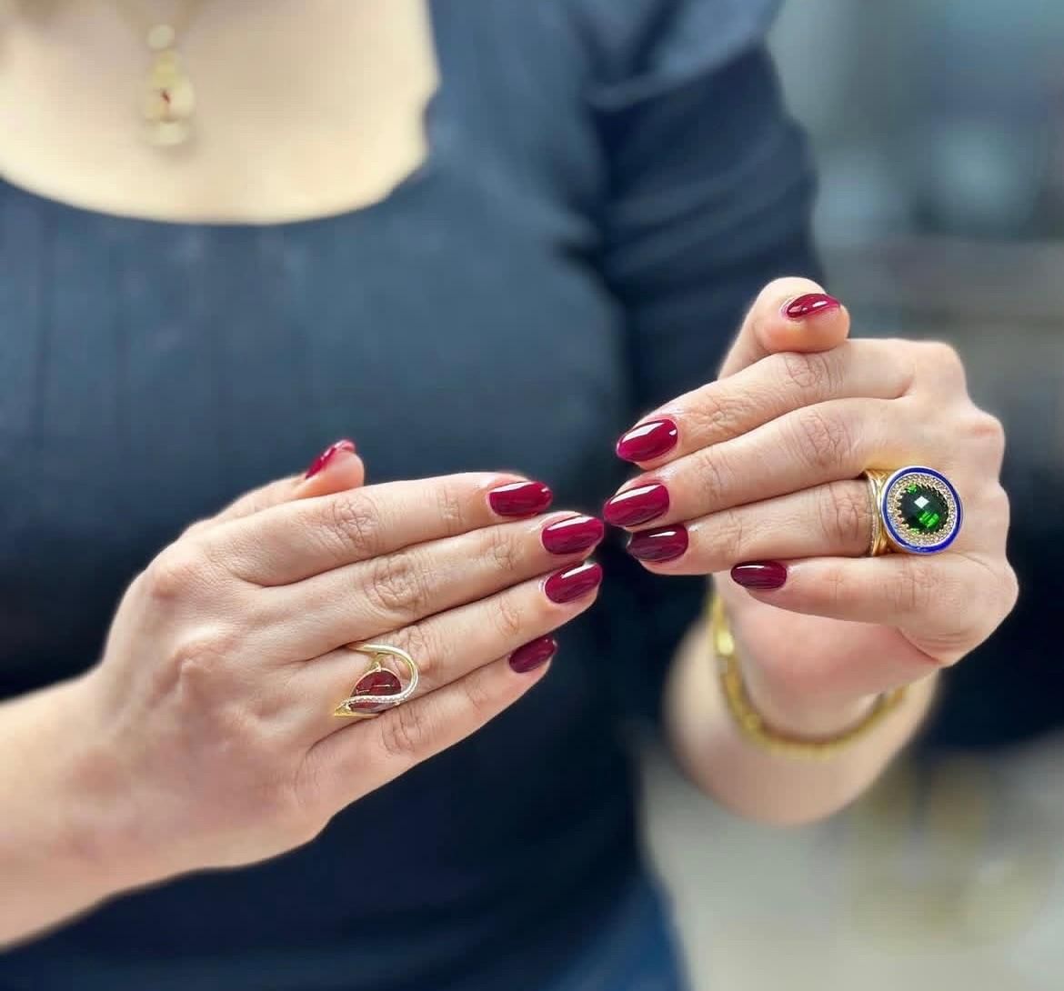 تخفیف کاشت ناخن|خدمات آرایشگری و زیبایی|اردبیل, |دیوار